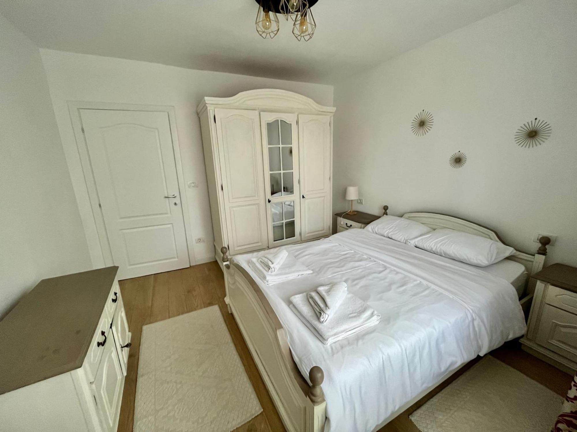 Apartament Central Vişeu de Sus Esterno foto
